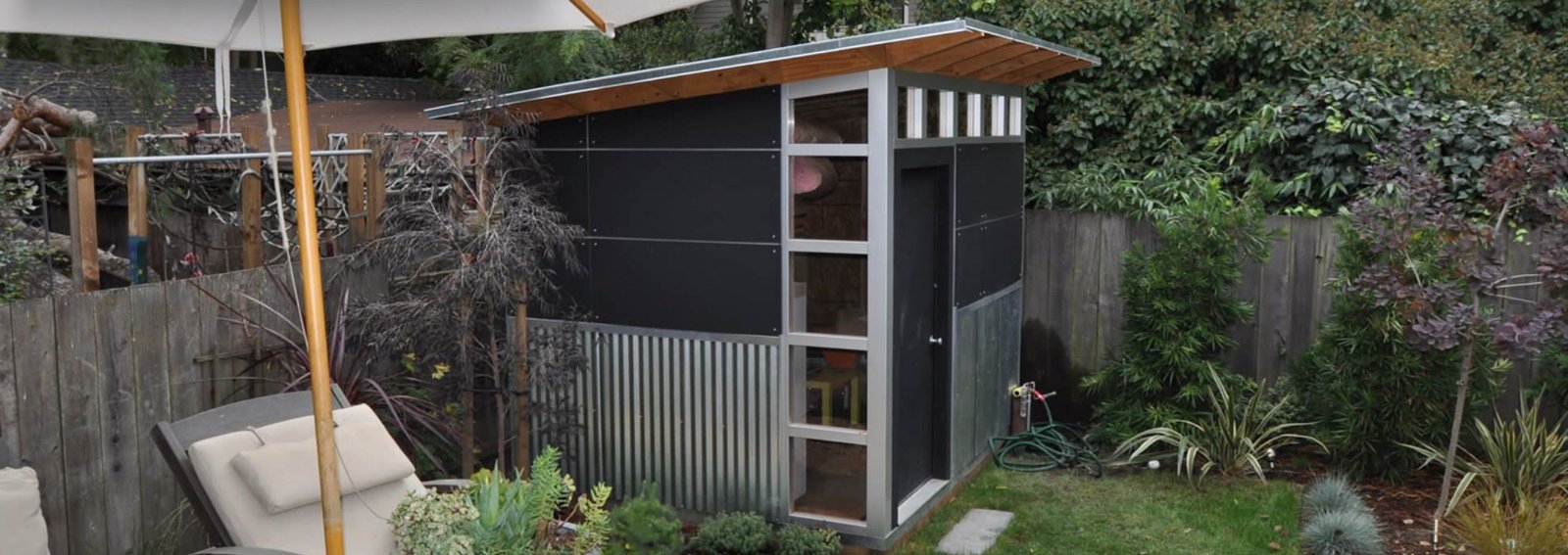 Steel garden building